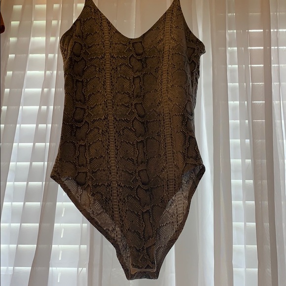 Bodysuit - Picture 1 of 2